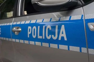 Drift na skrzyżowaniu w Olkuszu. Kierowca stracił prawo jazdy